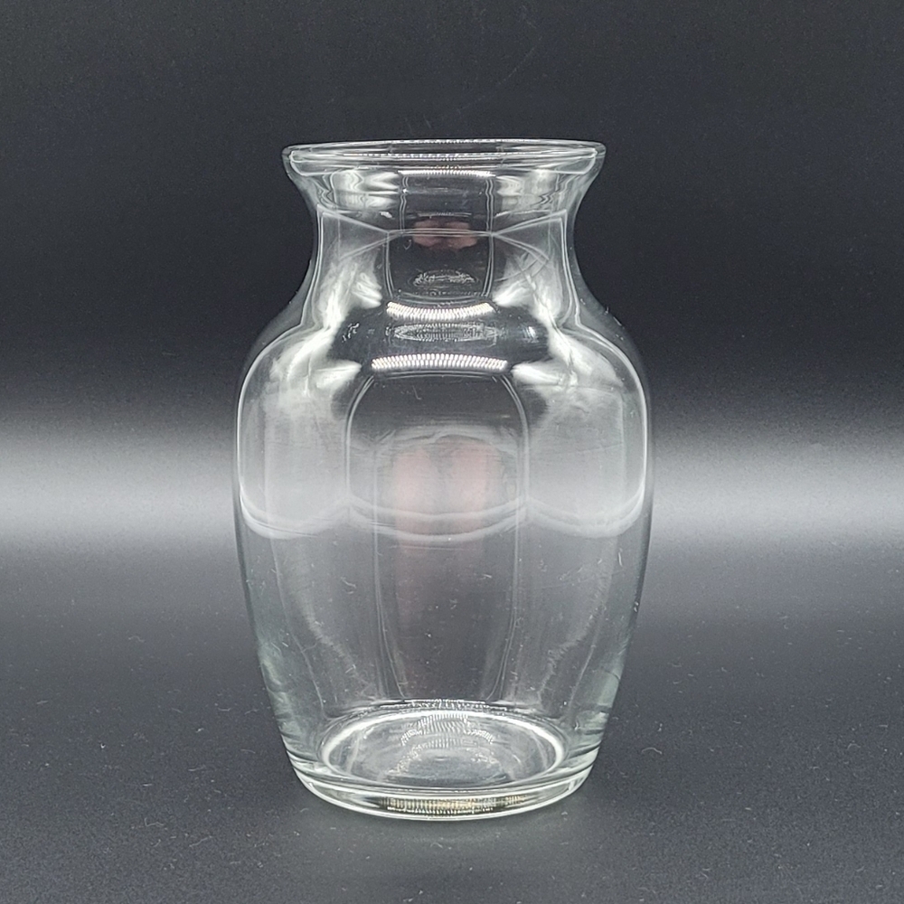 Clear Glass Flower Vase 7in​​​